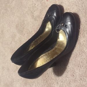 BCBG women's pumps